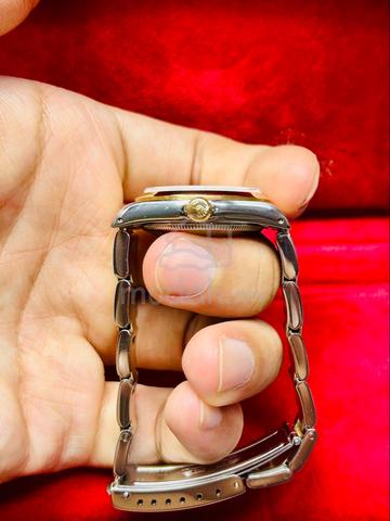 Carousel Image