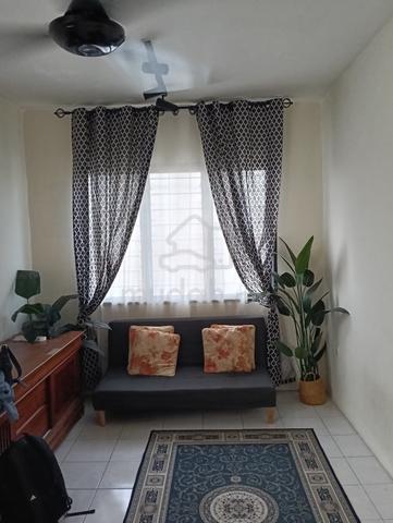 Flora Damansara 1