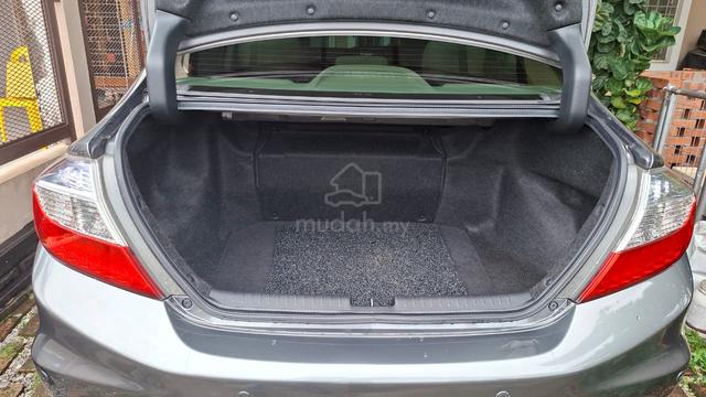 2012 Honda CIVIC 1.5 (HYBRID) (A) - 5