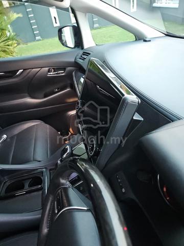 2019 Toyota ALPHARD 2.5 2.5 SC DBA-AGH30W (A) - 2