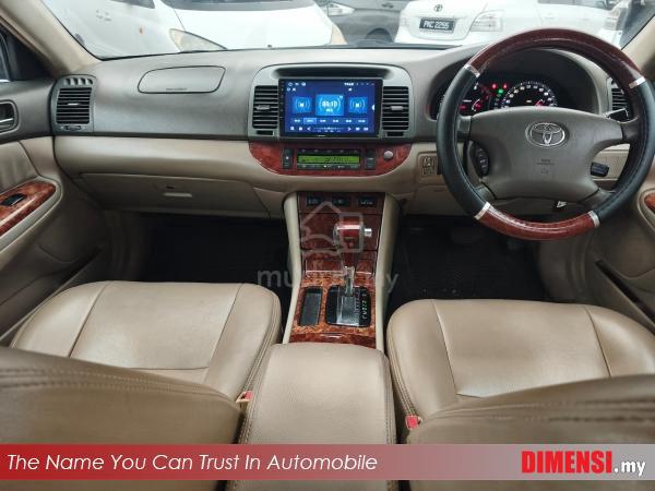 Toyota CAMRY 2.4 V (A) TAHUN DIBUAT 2004 - 4