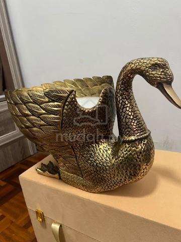 Premium Solid Brass Swan Candle Holder (7kg) - photo 3 of 4
