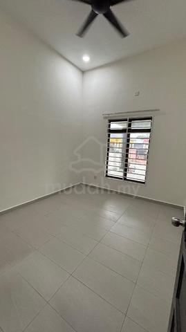 Rumah untuk disewa di Kg. Jawa Klang. 1