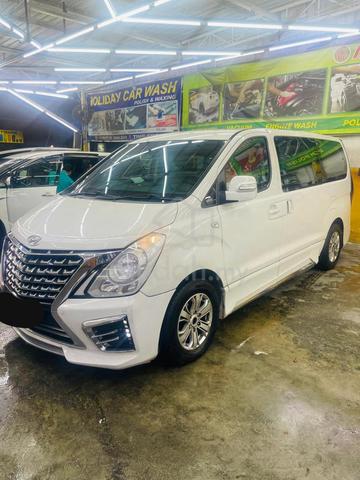 2017 Hyundai GRAND STAREX 2.5 ROYALE FACELIFT (A) - 3