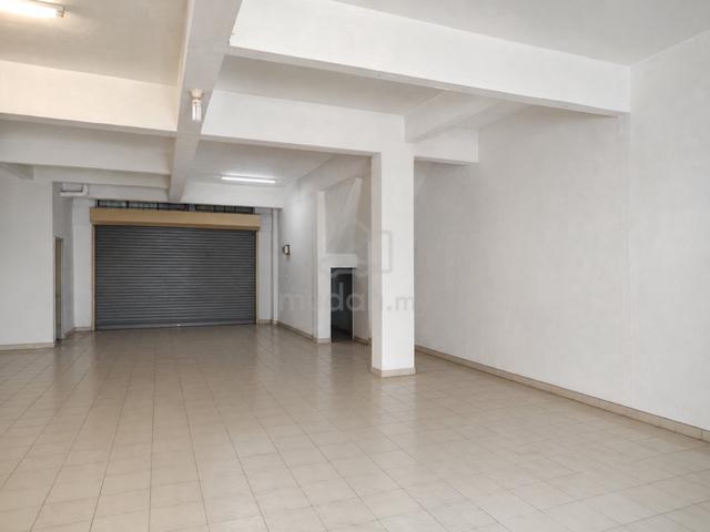 Direct Owner | Ground Suria Penampang | Speedmart Row | Next to Corner 1