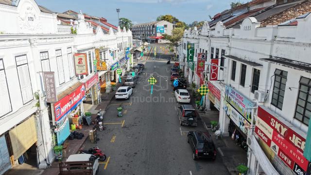 2sty 20x110 Freehold Shop Jalan Besar Kuala Lipis 1