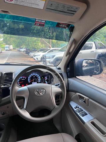 2012 Toyota FORTUNER 2.5 G (A) - 5