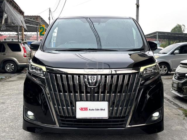 Toyota ESQUIRE 2.0 GI PREMIUM VOXY Facelift - 4