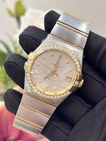 (Like New) 2017 Omega Constellation Co-axial - photo 3 of 6