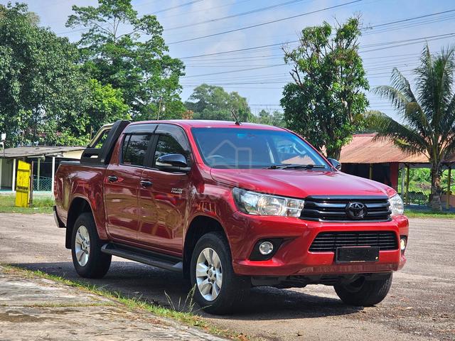 2016 Toyota HILUX 2.4 G VNT (A) - 1