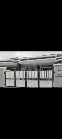 Rumah Teres Setingkat Taman Emas Bidor,Perak 1