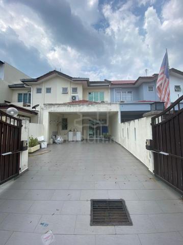 [Well Kept] 2 Storey House Puchong Utama Jalan PU 10 Puchong Selangor 1