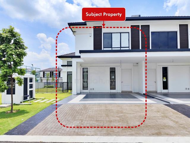 2 Storey Terrace Garden House in Bandar Puncak Alam, Selangor 1