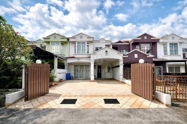 Double Storey Terrace Taman Tadisma Seksyen 13 @ Shah Alam 1