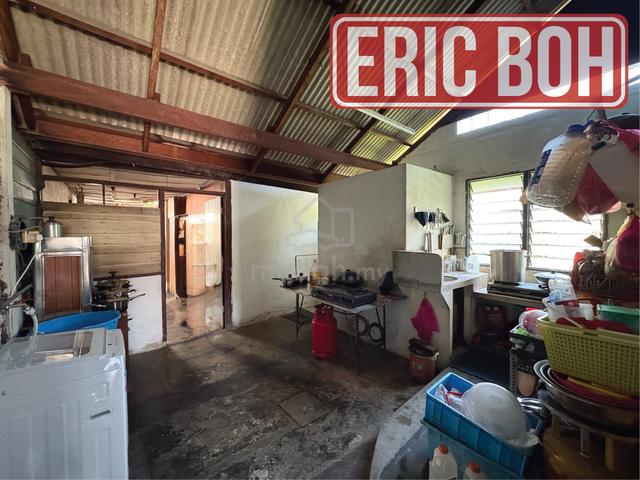 [1 STY] GELUGOR 4200sf BUNGALOW MINDEN HEIGHTS SUITABLE REBUILD CHEAP 1