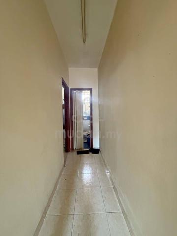 FULL LOAN Double Storey Taman Bestari Indah Ulu Tiram Bumi Lot 4