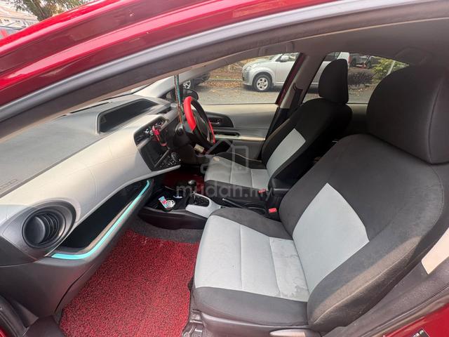 2013 Toyota PRIUS C 1.5 (HYBRID) NHP10R (A) - 5