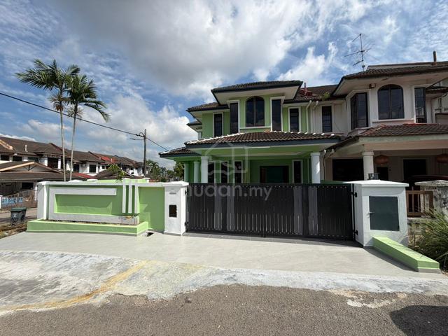 CCORNER LOT Seri Alam Jln Bayu FULLY RENOVATED House 1