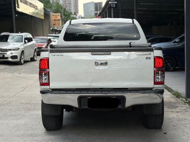 2014 Toyota HILUX 2.5 (A) Free 3 Tahun Warranty - 4
