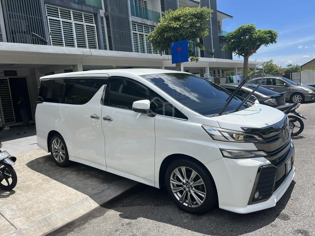 2017 Toyota Vellfire 2.5 Z Golden Eyes - 3
