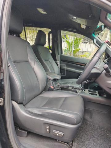 2020 Toyota HILUX 2.8 BLACK EDITION (A) 89K MILEAG - 4