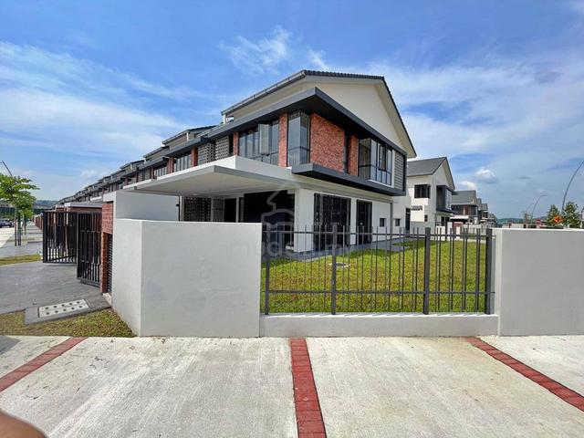 Corner lot - 2 Storey Terrace Elmina Green 4, Shah Alam 1