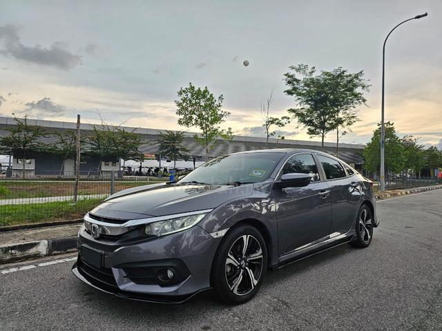 2018 Honda CIVIC 1.8 S i-VTEC (A) - 3