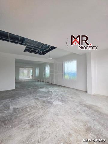 CORNER LOT @ 1st Floor Shop Lot Dataran Setia Sungai Lalang FOR RENT 1