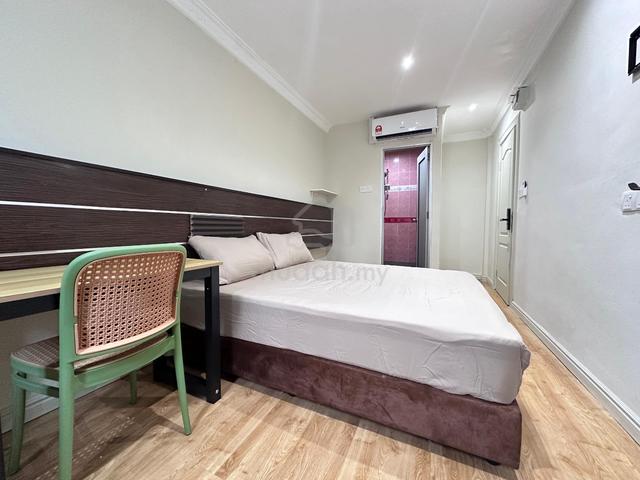 Near TRX ⭐ Zero Deposit Room + Toilet for Rent at Bukit Bintang, Pudu 2