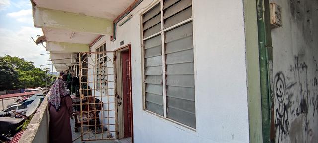 Apartment Nilai Perdana 1