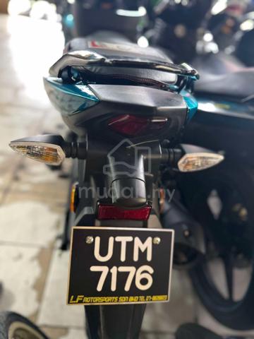 yamaha v8 motorcycle