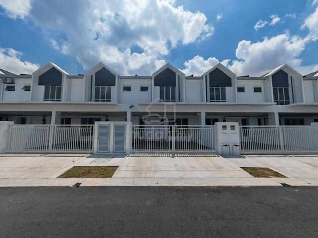 Eka Heights,Tiara Sendayan,Lumina,Verra,Labu,Seraya (Facing no house) 1