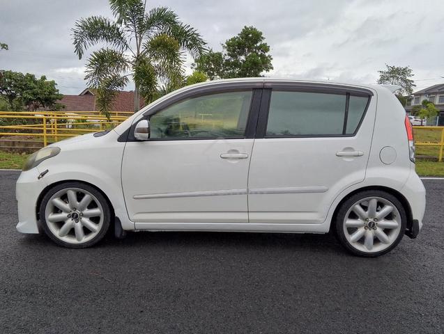 2008 Perodua MYVI 1.3 EZI MY05 M300 FACELIFT (A) - 3