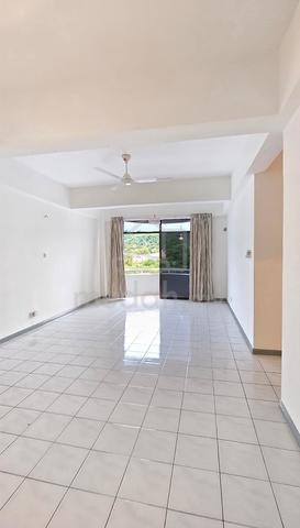 Fairway Mansions 1