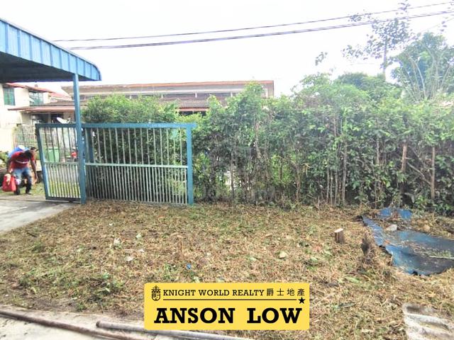 [ FOR REBUILD ] 1 Storey Bungalow | Land 4,597sf | Island Glades 2