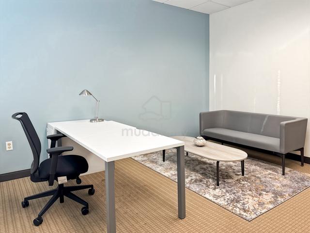 Serviced private office space for you and your team in HQ Wisma MTT 1
