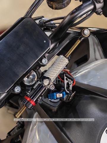CF Moto 675NK / FreeDelivery Low Mileage Full Loan - photo 10 of 11
