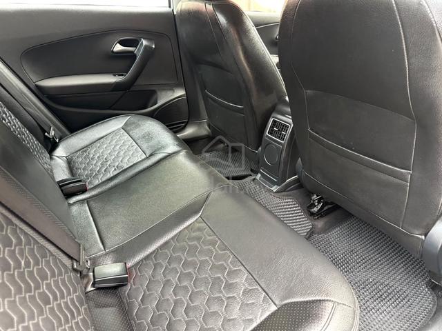 2017 Volkswagen VENTO 1.2 TSI HIGHLINE (A) - 5