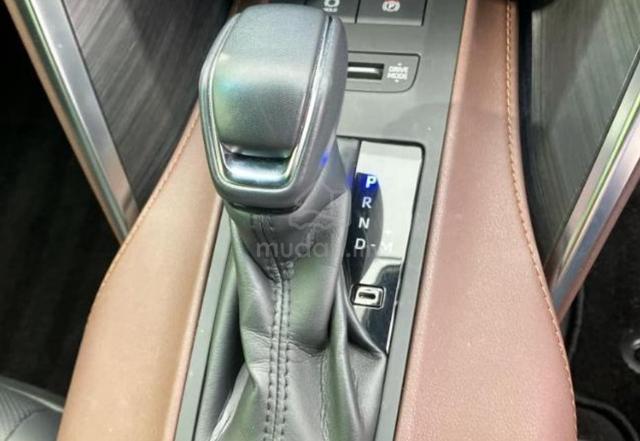 Toyota Harrier Z 2.0 leather 2 tones black white 6 - 4