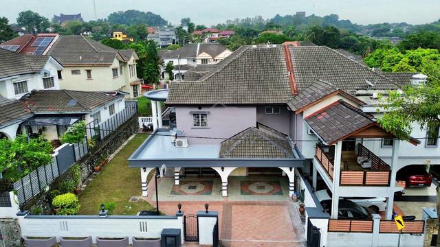 [Non Bumi, Hot Location] Shah Alam, Seksyen 9, Renovated, Privacy Area 1