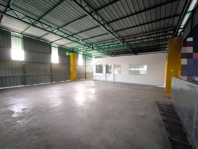 SP Selatan Main Road Warehouse Retail Space Visible Location 1