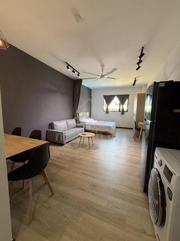 V21 Residence 1