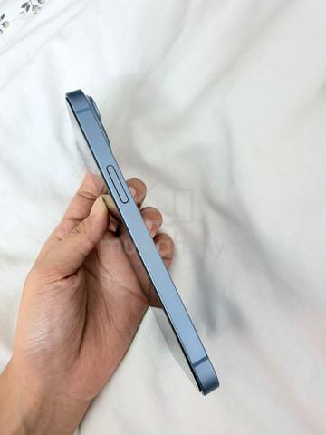 iPhone 14 128gb - photo 2 of 6