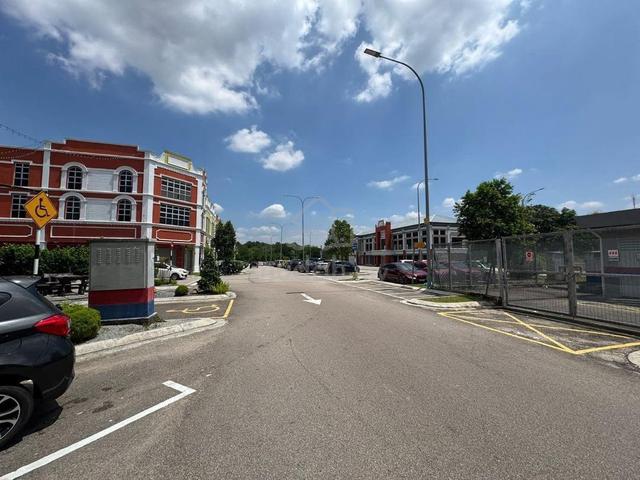 Mount Austin Shop Lot Ground Floor For Rent Nan Yang Street Austin 1