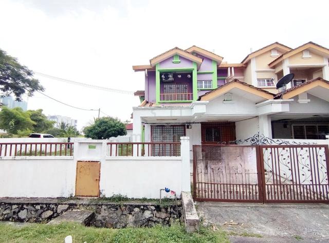 Corner Lot 2 Tingkat Taman Universiti, Sungai Tangkas 1