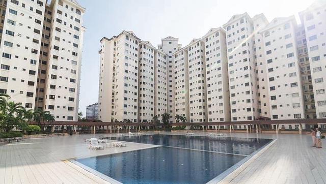 Room for Rent D'aman Crimson@ Ara Damansara LRT Lembah Subang NZX mall 1