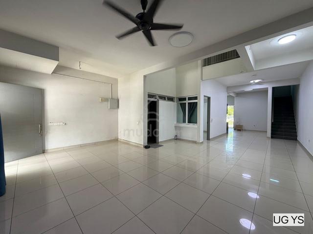 Kitchen Cabinet Bandar Rimbayu Perennia Chimes Kota Kemuning for rent 1