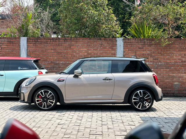2022 Mini COOPER JCW / HARMAN KARDON / 6 YRS WARR - 5