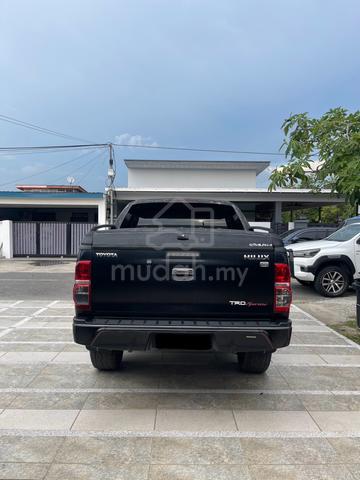2015 Toyota HILUX 3.0 G TRD SPORTIVO (A) - 4