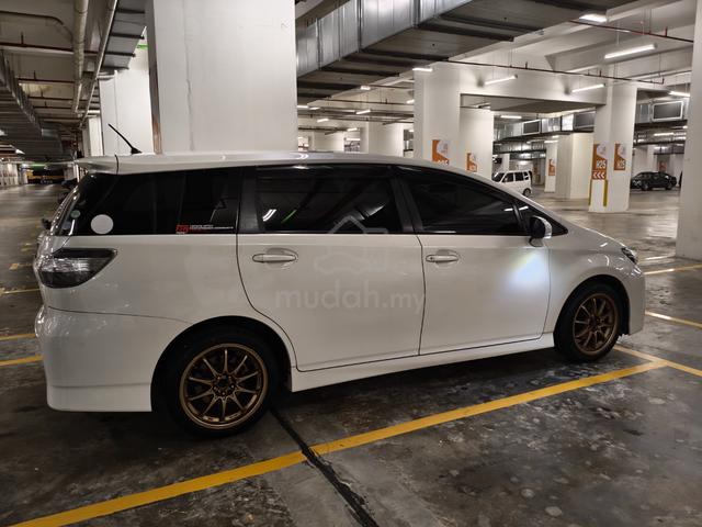 2012 Toyota WISH 1.8 (A) New FACELIFT Full S Spec - 2